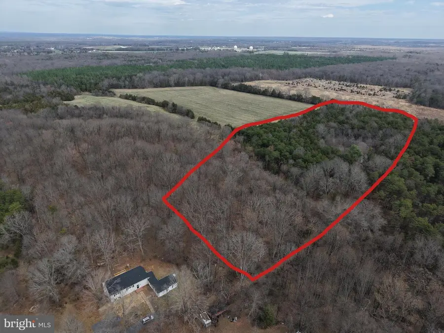 18491 Clayhill Rd, Stevensburg, VA 22741 - #2