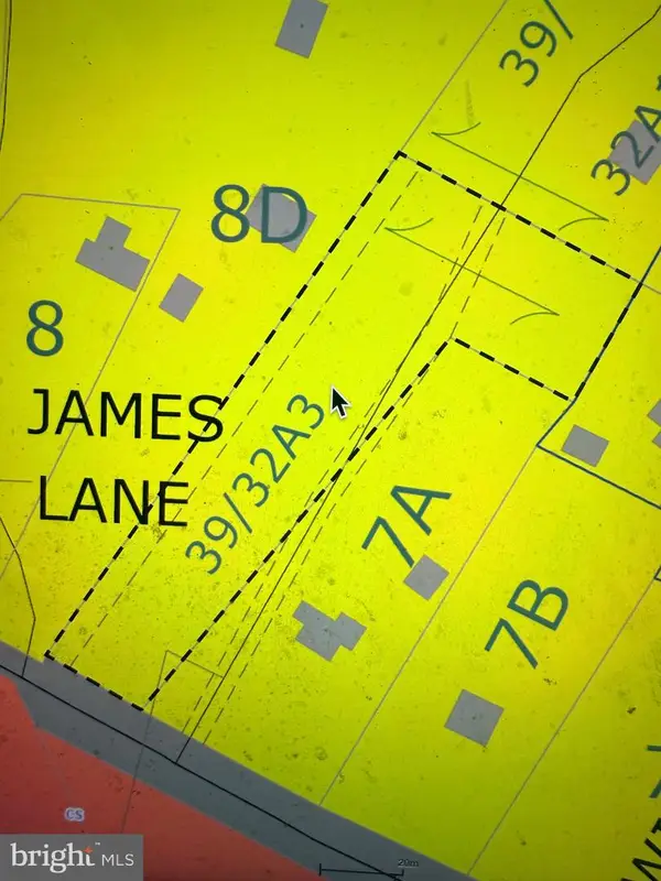 Executive, CULPEPER, VA 22701