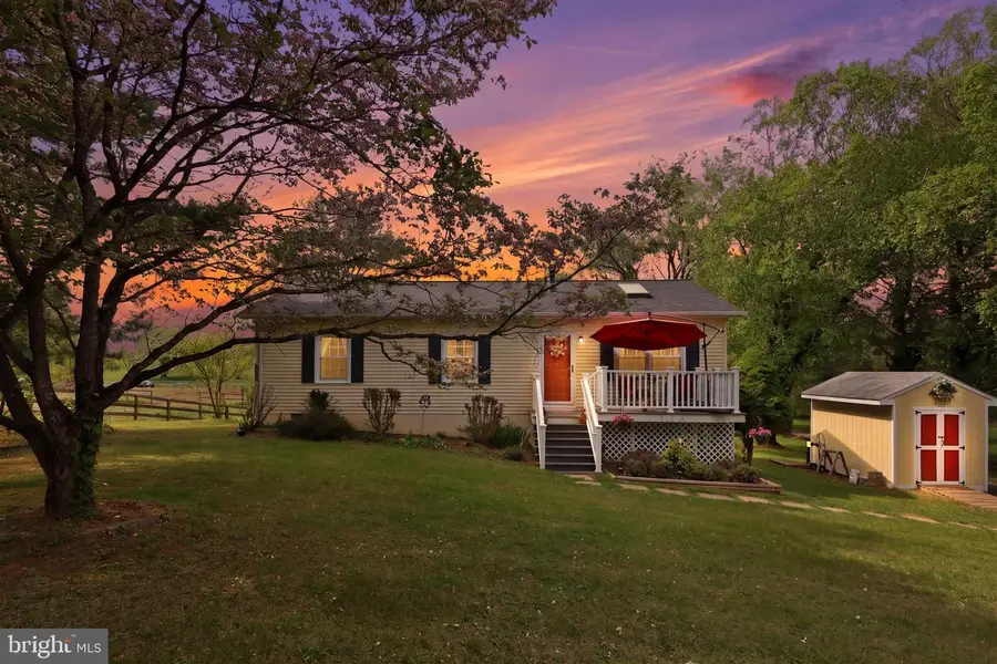 18583 Springs Rd, Jeffersonton, VA 22724 - #2