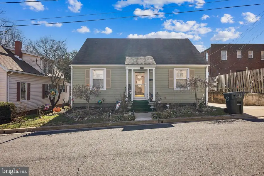 115 E Stevens St, Culpeper, VA 22701 - #3