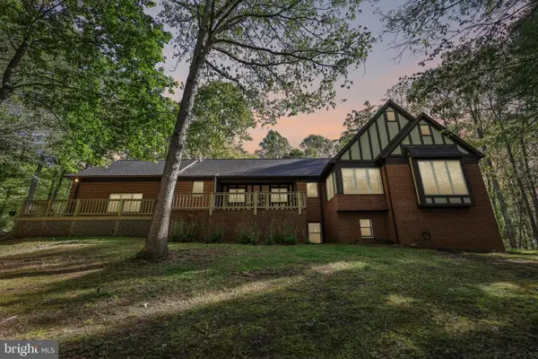 2015 Kelly Ct, AMISSVILLE, VA 20106