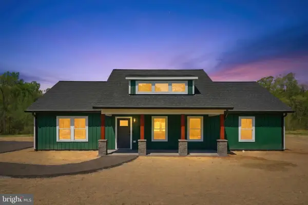 22264 Countryside Lane, LIGNUM, VA 22726