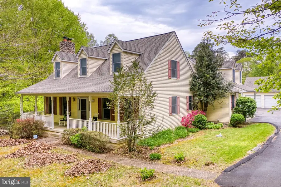 2356 Wildwood Cir, Amissville, VA 20106 - #2