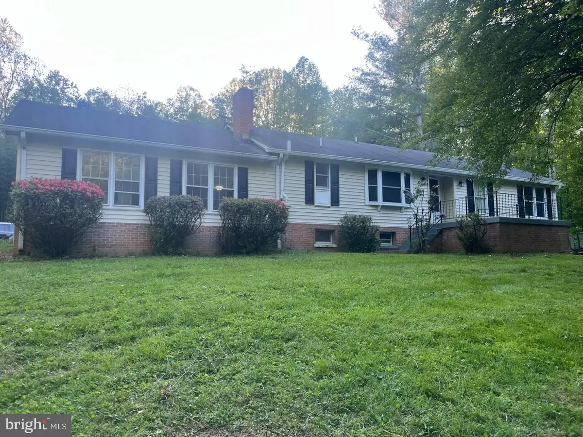1308 Kristin Ln, Amissville, VA 20106 - #1