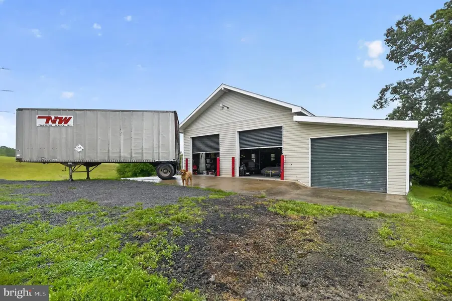 18628 Springs Rd, Jeffersonton, VA 22724 - #2