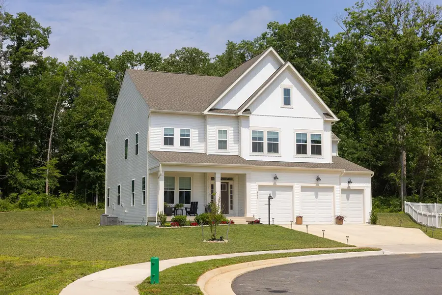 2375 Hawkshill Dr, Jeffersonton, VA 22724 - #2