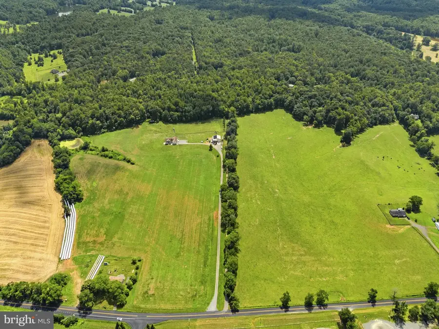 Country Creek Ln, Amissville, VA 20106 - #3