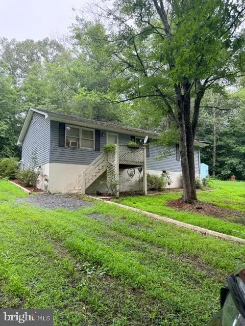 6150 Scottsville Rd, Jeffersonton, VA 22724 - #1