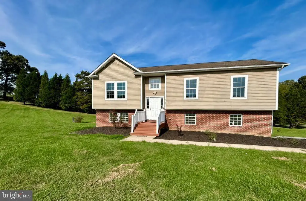 4499 Richards Fort Ln, Jeffersonton, VA 22724 - #1