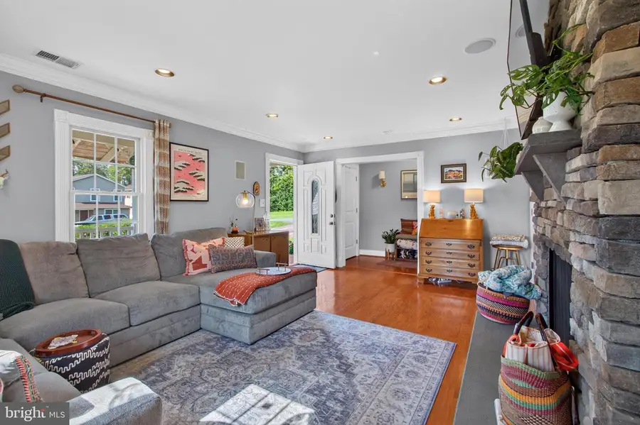 617 Briscoe St, Culpeper, VA 22701 - #3