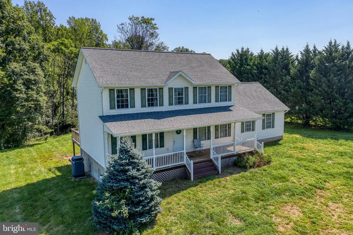 15412 Lake Breeze Ln, Culpeper, VA 22701 - #1
