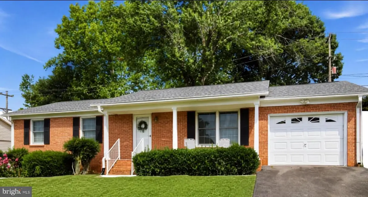 236 Chestnut Dr, Culpeper, VA 22701 - #1