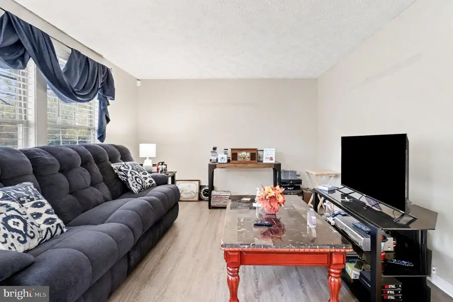 296 Devon Dr, Ruther Glen, VA 22546 - Image #3