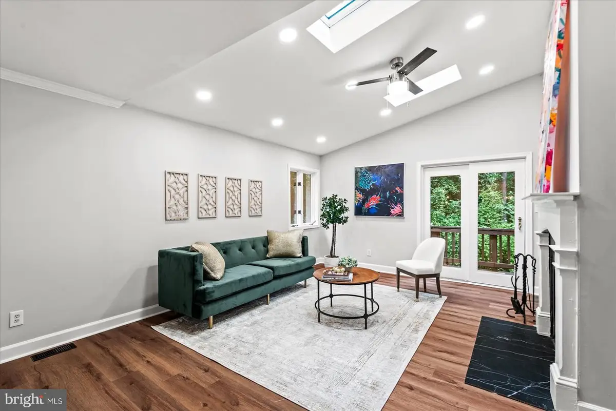 370 Land Or Dr, Ruther Glen, VA 22546 - #1