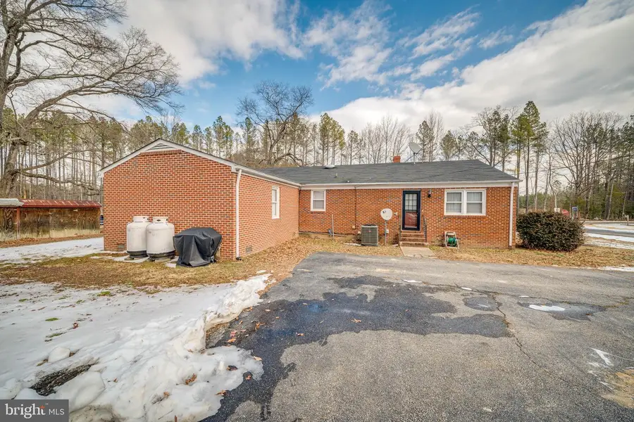 26746 Oxford Rd, Ruther Glen, VA 22546 - #2