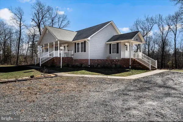 17104 Rousey Blvd, RUTHER GLEN, VA 22546