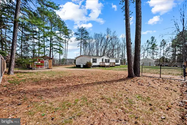 26271 Dogwood Dr, RUTHER GLEN, VA 22546