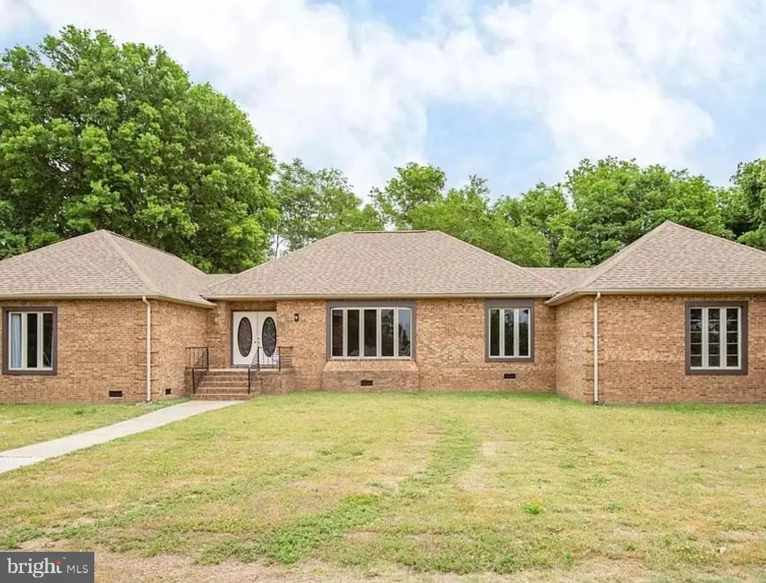 423 Frederick St, Port Royal, VA 22535 - #1