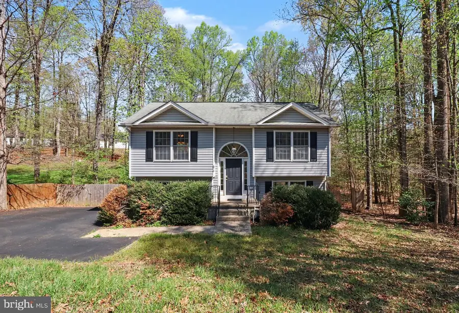 876 Campers Ln, Ruther Glen, VA 22546 - #2