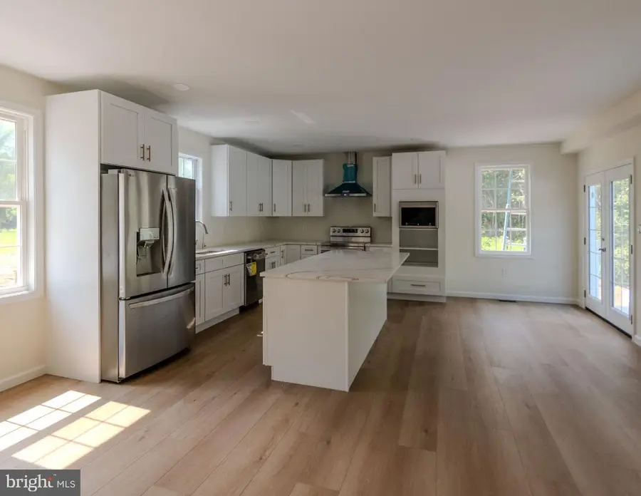 19005 Tidewater Trl, Fredericksburg, VA 22408 - #3