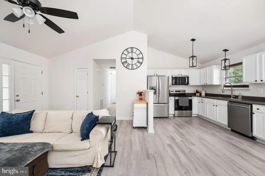 634 Clover Hill Dr, Ruther Glen, VA 22546 - #3