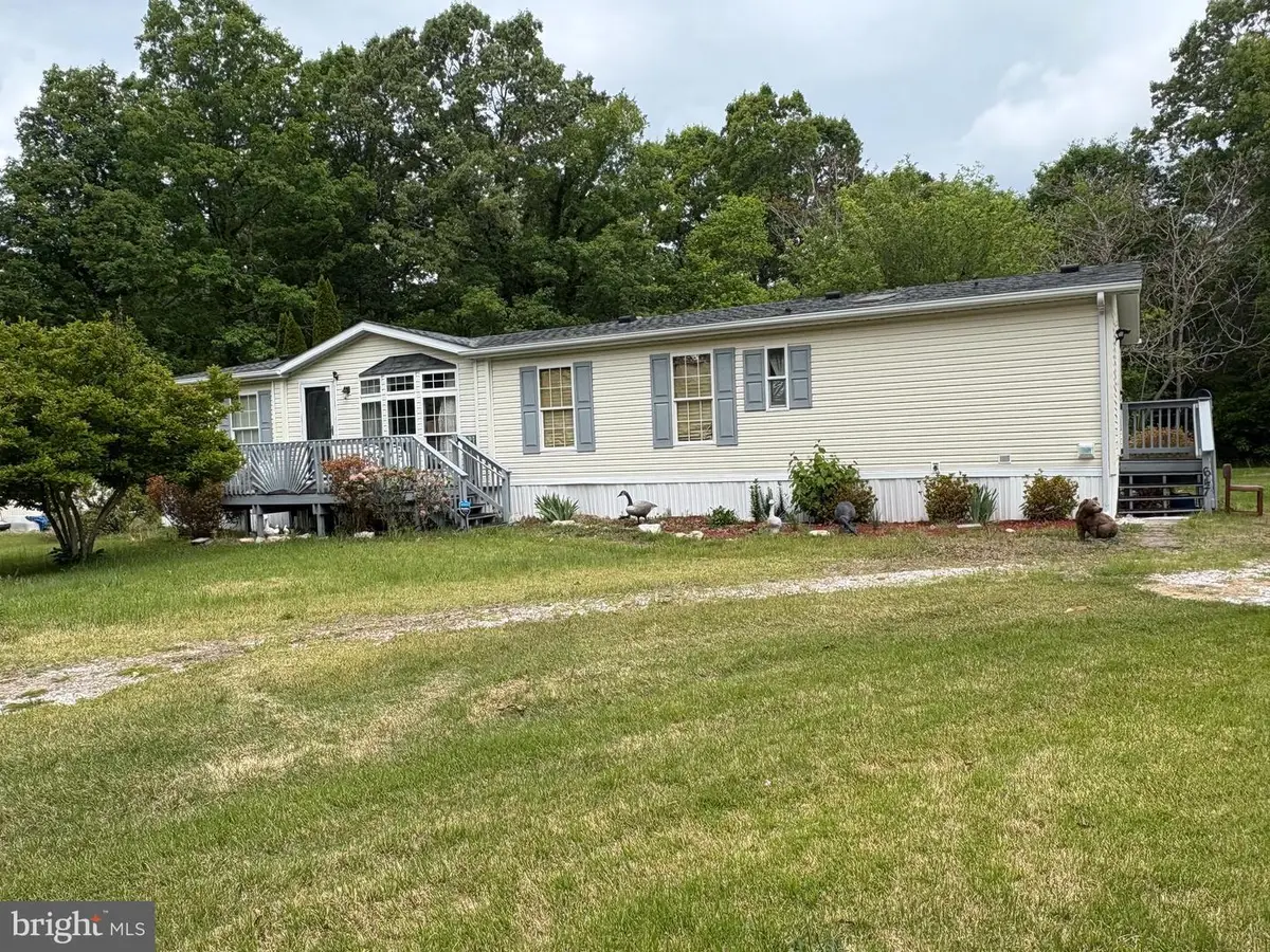 6647 Quarters Rd, Woodford, VA 22580 - #1