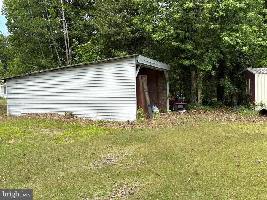 6647 Quarters Rd, Woodford, VA 22580 - #2