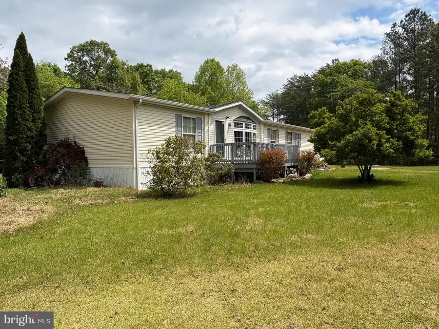 6647 Quarters Rd, Woodford, VA 22580 - #3