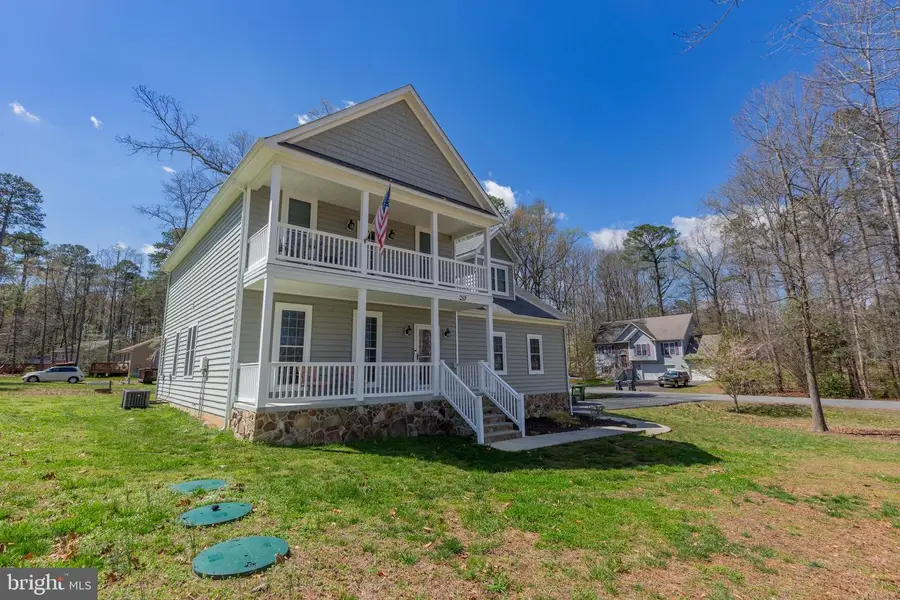 269 Lake Caroline Dr, Ruther Glen, VA 22546 - #2