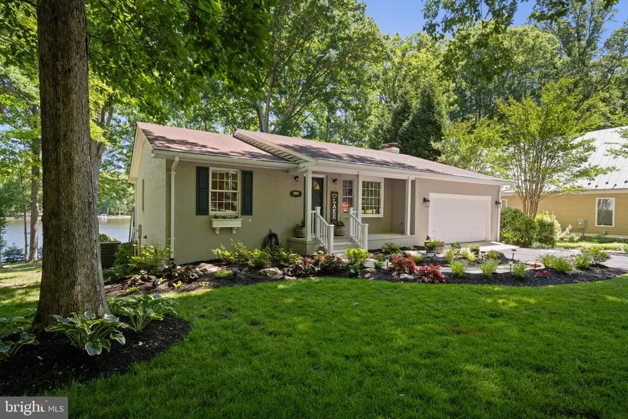 280 Lake Caroline Dr, Ruther Glen, VA 22546 - #2