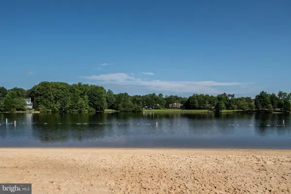 261 Manchester Dr, RUTHER GLEN, VA 22546