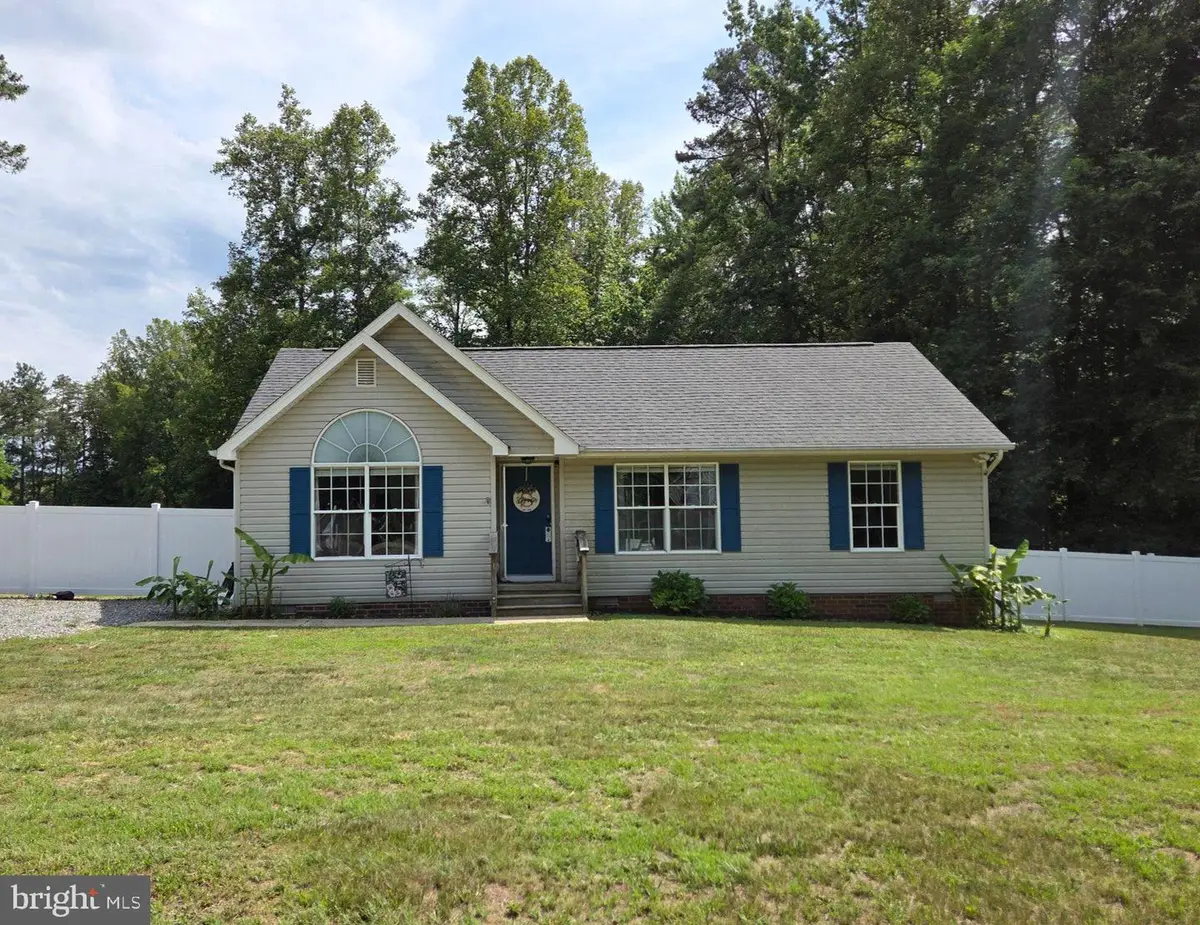 102 Independence Dr, Ruther Glen, VA 22546 - #1