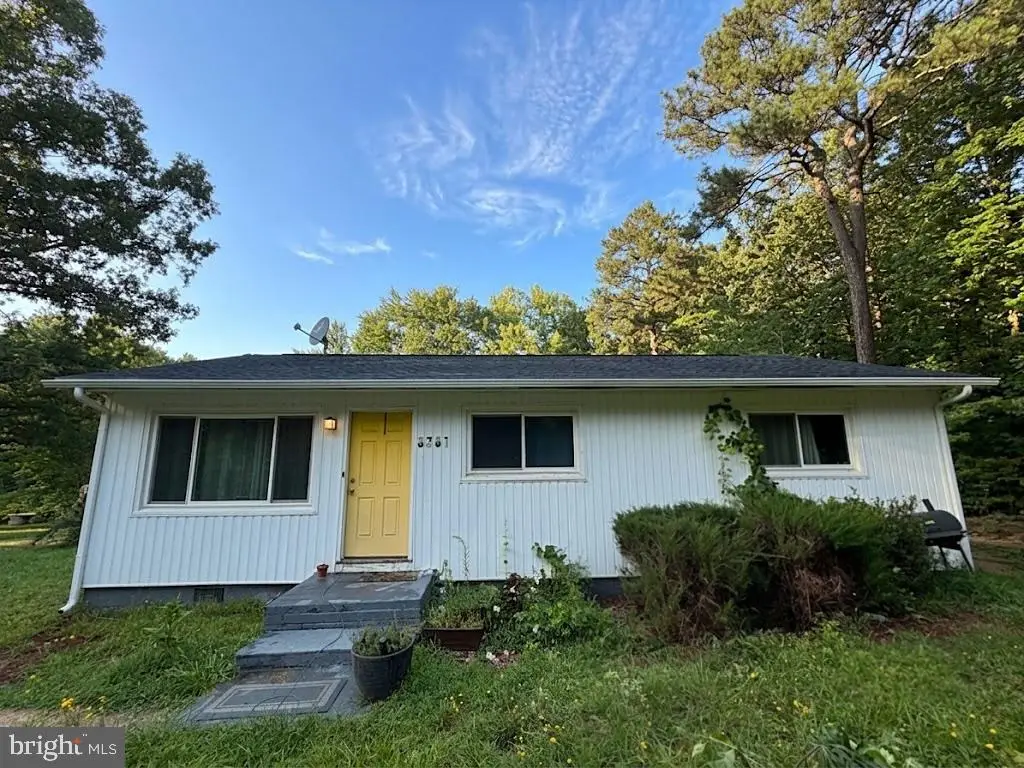 9301 Ladysmith Rd, Ruther Glen, VA 22546 - #1