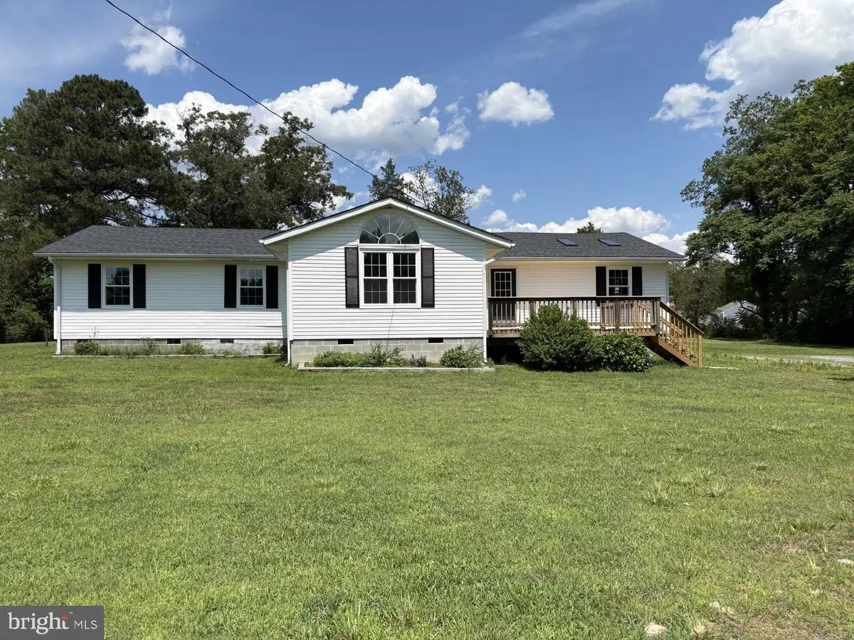 17263 New Baltimore Rd, Milford, VA 22514 - #1