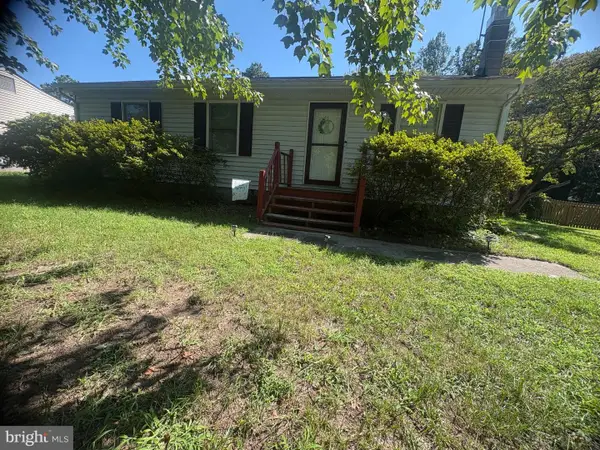 12246 Bunya Ln, RUTHER GLEN, VA 22546