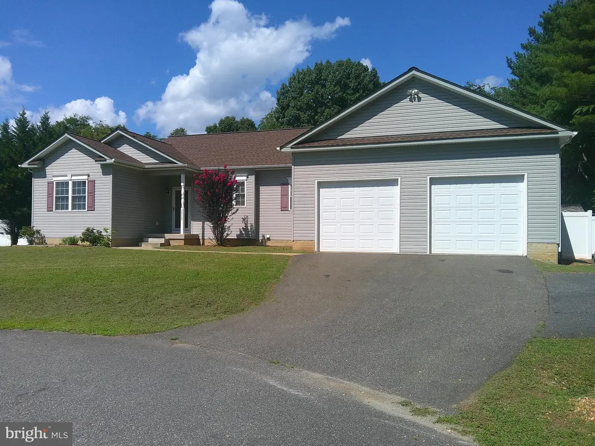 26225 Townfield Dr, Port Royal, VA 22535 - #1