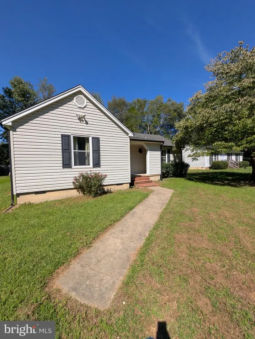 215 Hamilton Dr, Ruther Glen, VA 22546 - #3