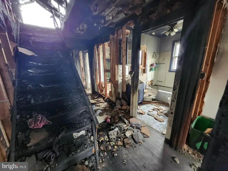 810 N Pocahontas Ave, Covington, VA 24426 - Image #3