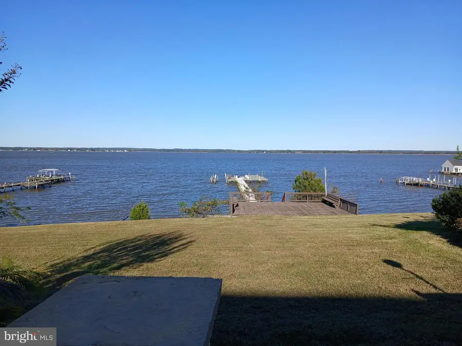 393 Daingerfield Rd, Tappahannock, VA 22560 - #2