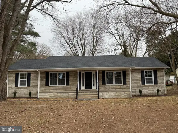 192 E Banbury Rd, TAPPAHANNOCK, VA 22560