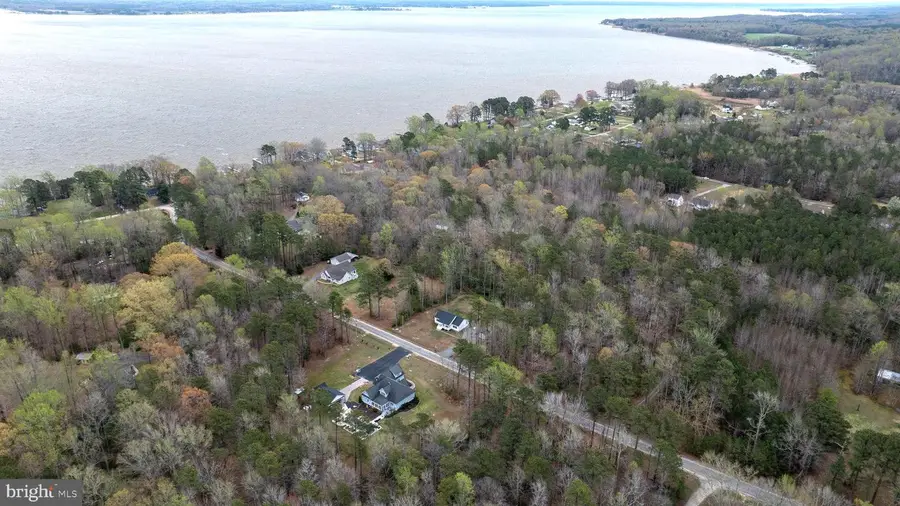 300 River Oaks Rd, Center Cross, VA 22437 - #2