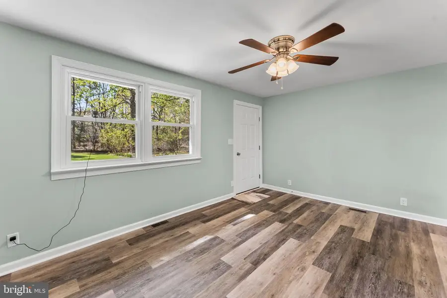 1218 Cheaneys Bridge Rd, Dunnsville, VA 22454 - #3