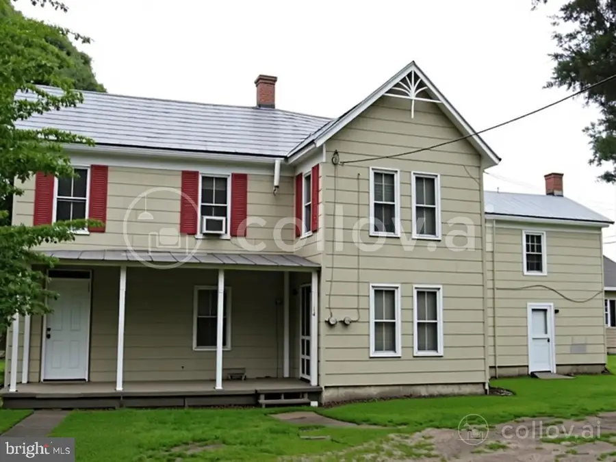 436 Duke Street, Tappahannock, VA 22560 - #2