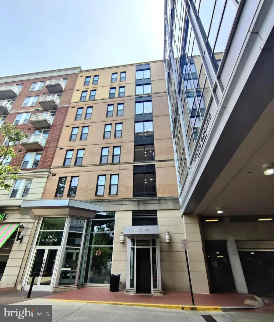 444 W Broad St #401, Falls Church, VA 22046 - Image #2