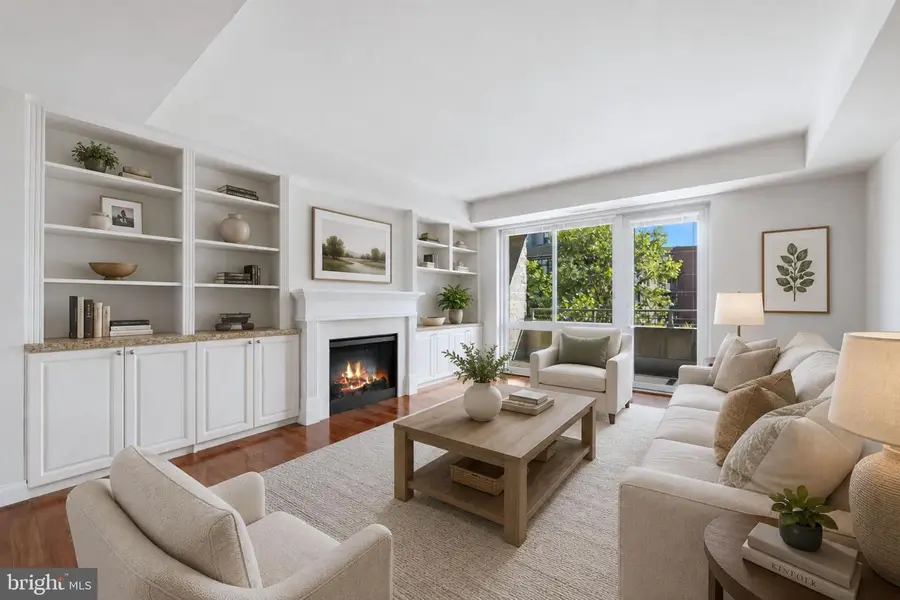 513 W Broad St #315, Falls Church, VA 22046 - #3