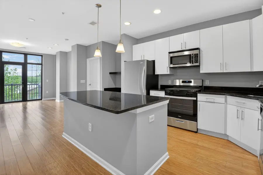 444 W Broad St #428, Falls Church, VA 22046 - #2