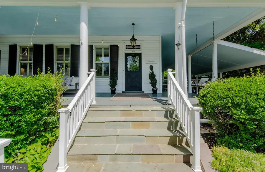 208 Patterson St, Falls Church, VA 22046 - #3