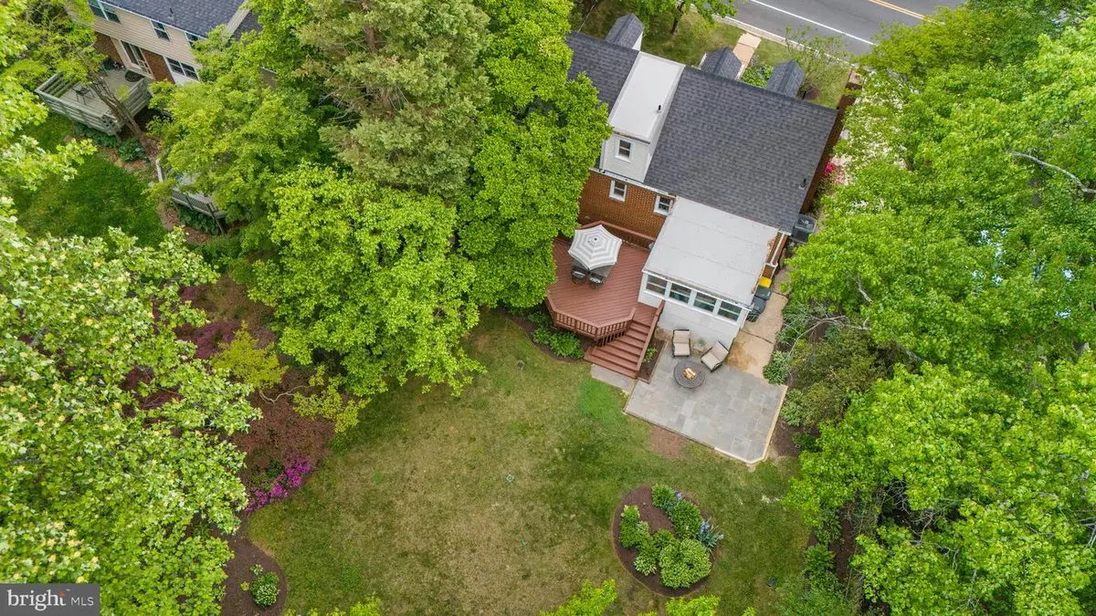 302 S West St, Falls Church, VA 22046 - #1