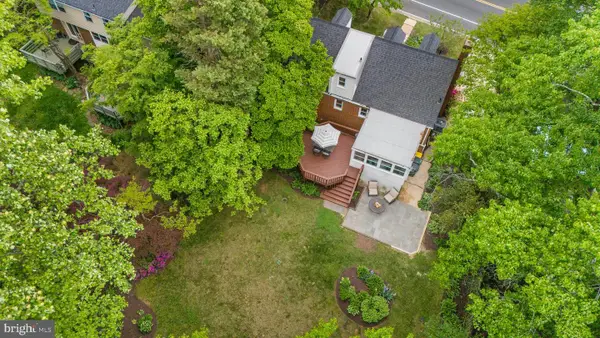 302 S West St, FALLS CHURCH, VA 22046