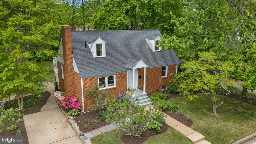 302 S West St, Falls Church, VA 22046 - #3